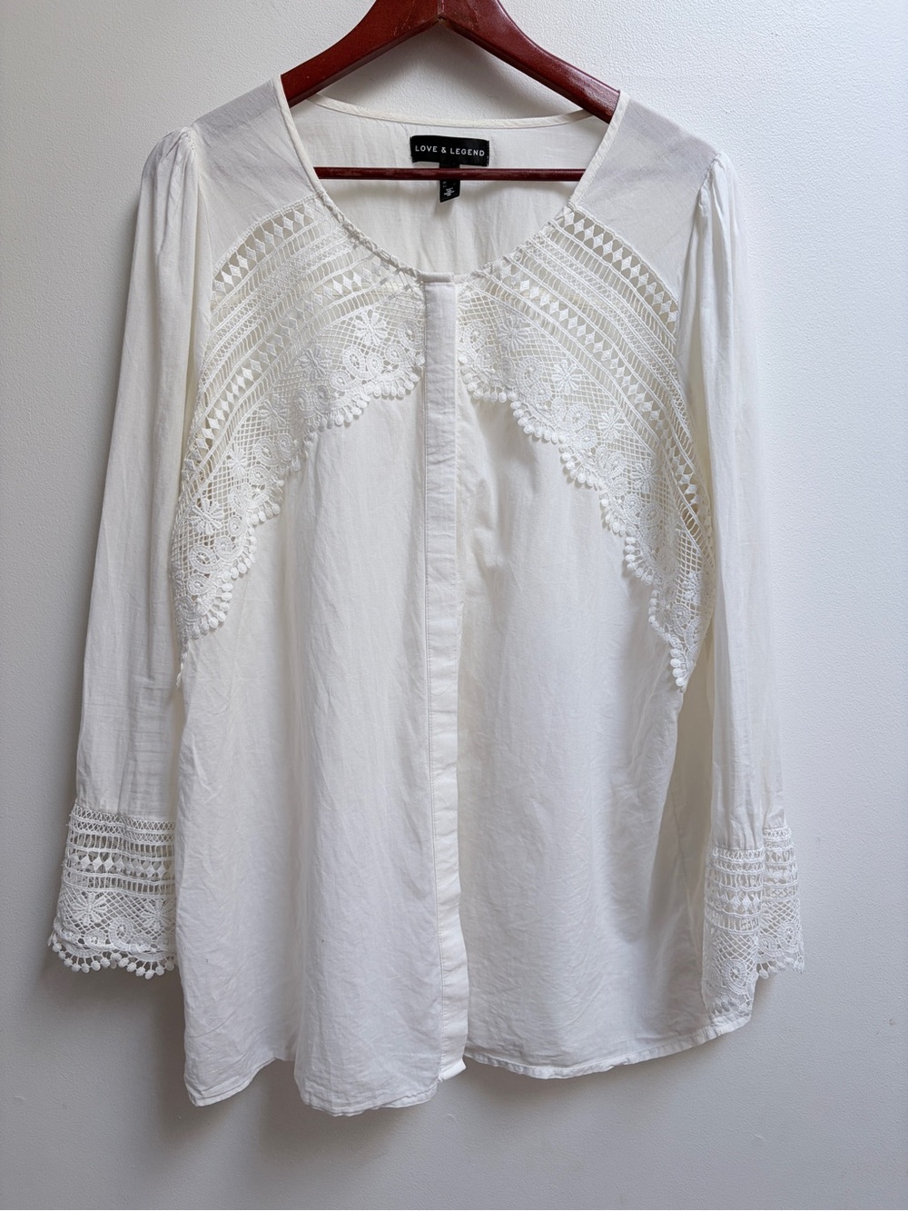 Love & Legend Boho Women's White Crochet-Detail Blouse Sz 18